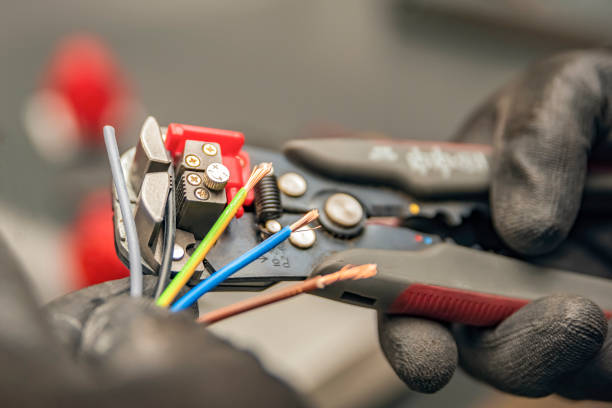 Professional Electrician in Camp Hill, AL